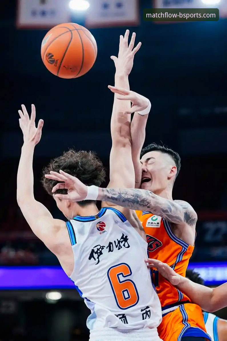 B体育怎么下载推荐 上海男篮豪取12连胜巩固榜首,B体育官网高清直播见证王者之路